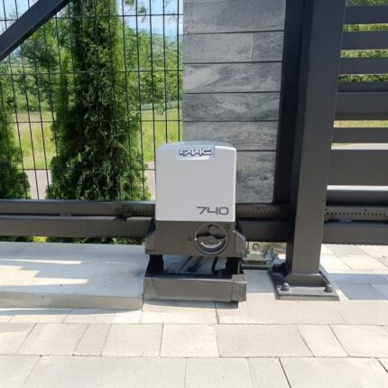 DELTA 2 - 740 zestaw FAAC do bram przesuwnych o maksymalnej wadze 500 kg, pilot XT4 868 - obrazek 10