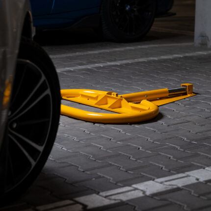 Automatyczna blokada parkingowa Came – duża, w zestawie z akcesoriami - obrazek 8